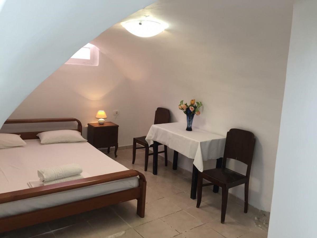Marcos Rooms Oia Exterior foto